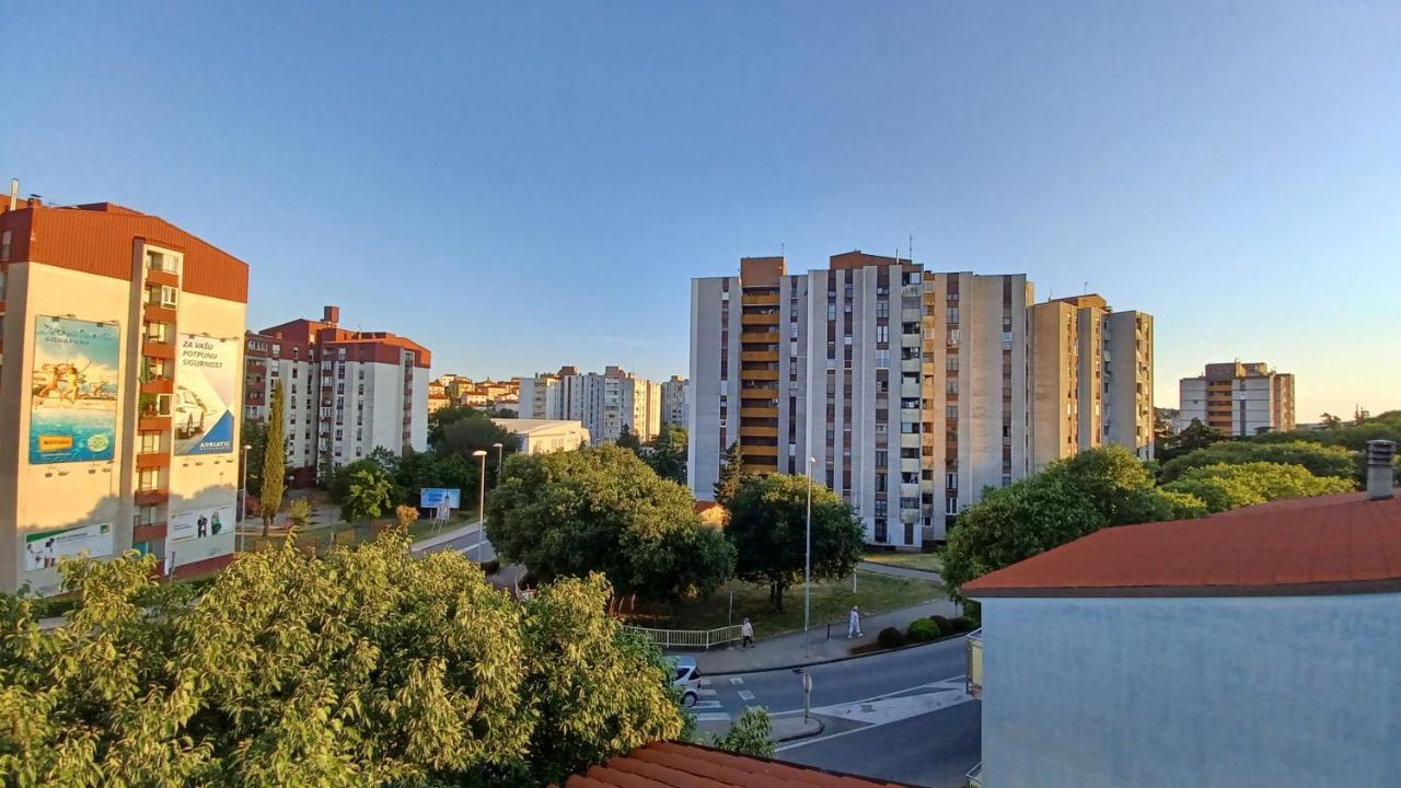 Vile Park Apartments Pula Luaran gambar